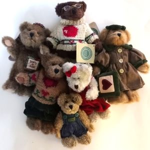 Boyds Bears collectibles